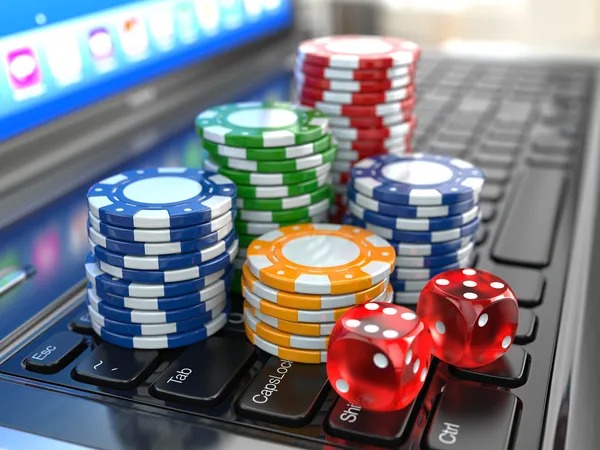 Mega Sevens slot game interface showing seven-themed reels and payout table